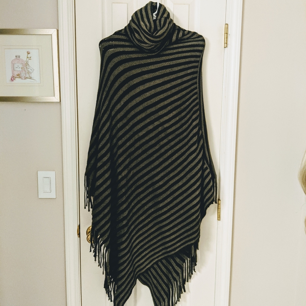 Poncho turtleneck sweater!